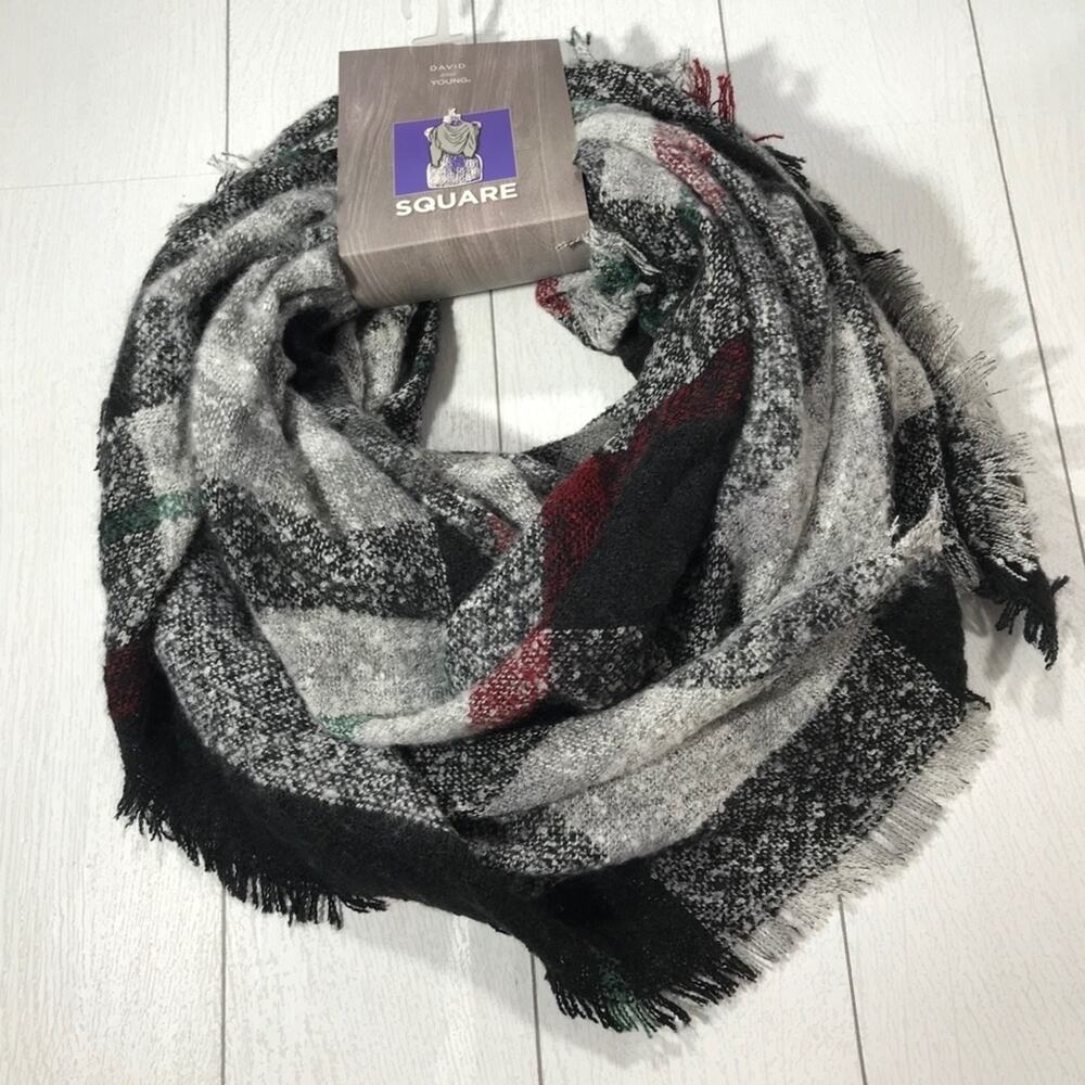 DAVID AND YOUNG Black Plaid Square Scarf NWT